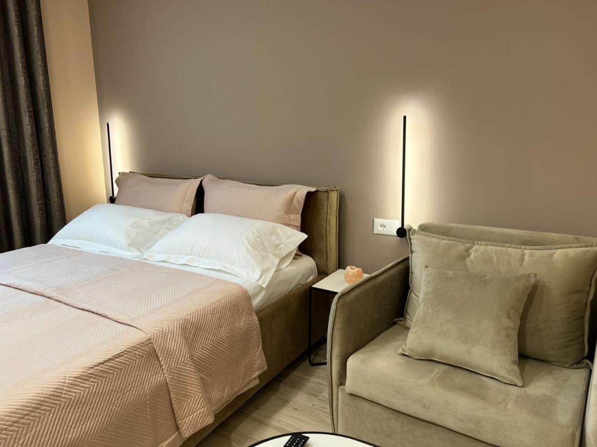 Smart Home , Lovely Apartment In Tiranë Luaran gambar