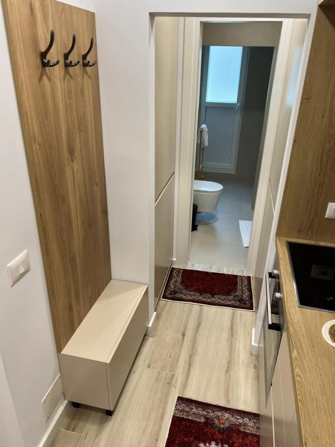 Smart Home , Lovely Apartment In Tiranë Luaran gambar